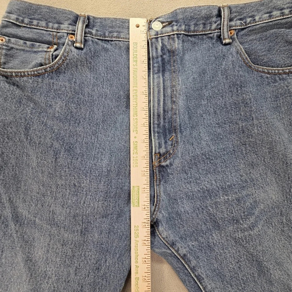 Levis 517 Jeans Mens Medium Wash Blue Denim‎ Bootcut Zip Fly Fits 38x30